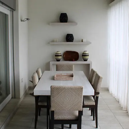 Des Bains De Saillon