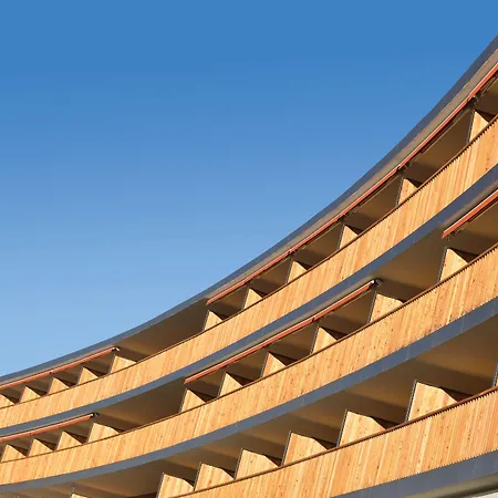 Des Bains De 4* 赛永