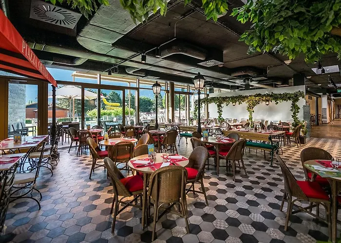 Des Bains De Hotel 4*